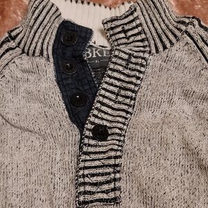 BKE Men's XL Sweater Black and Gray Metal Buttons